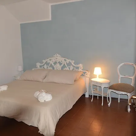 Konukevi Casalinda 3*